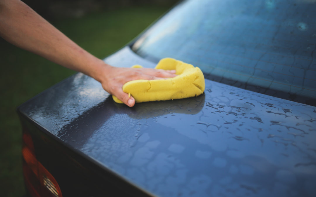 Home Washing vs. Professional Car Washing